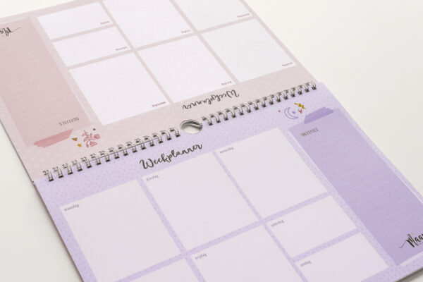 Maan Amsterdam Weekplanner Universe A4 Incl. Stickervel (2)